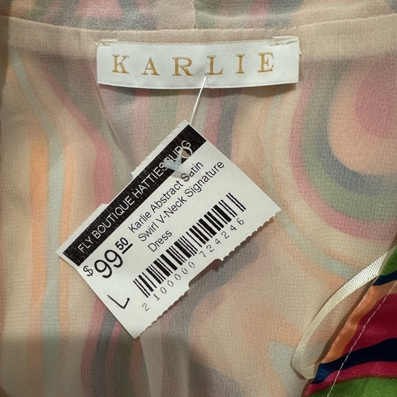 Karlie Multicolor retro Abstract v neck short sleeve satin dress Dress - Picture 6 of 10